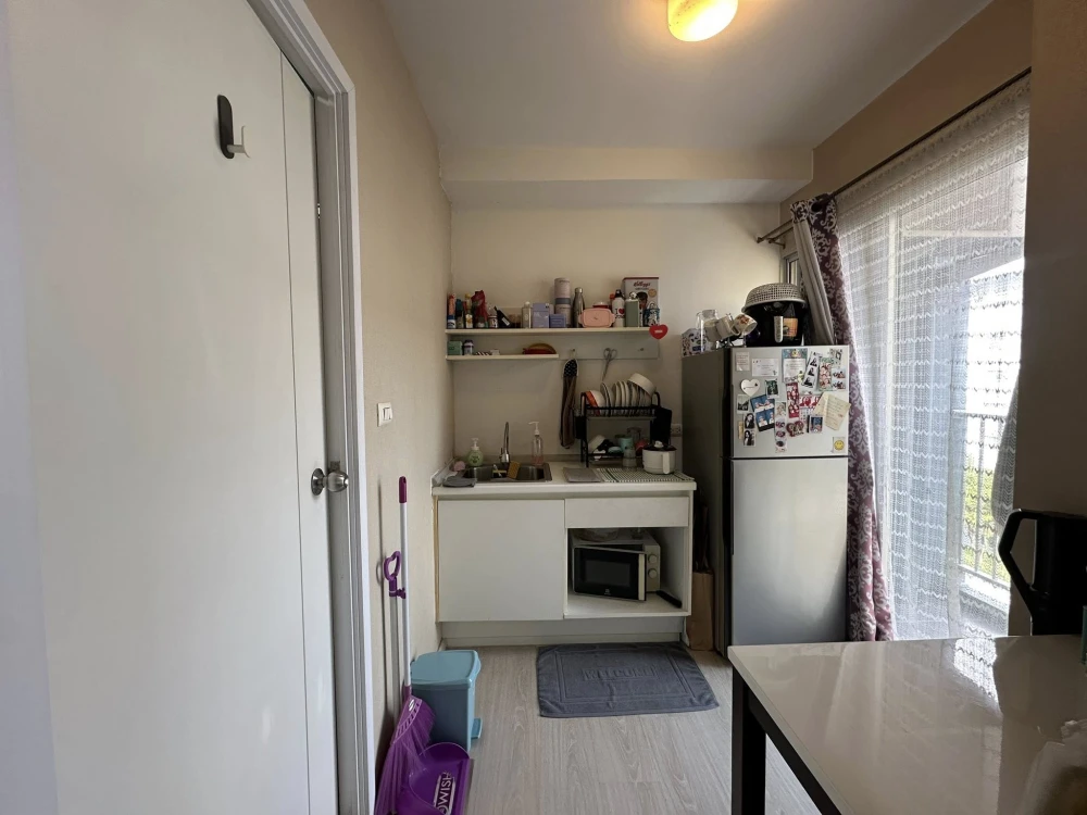 ขาย Plum Condo Park Rangsit ห้องชั้น 6 เฟอร์บิ้วอินอย่างดี วิวสระว่ายน้ำสวย จองเลย