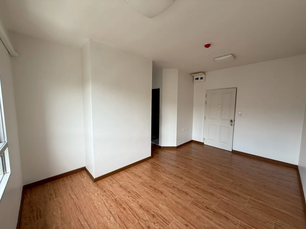 ขาย Plum Condo Samakkhi ห้องน่าอยู่ ชั้น 7 ทำเลดี เดินทางสะดวก รีบจองเลยตอนนี้