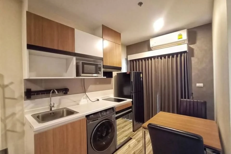 ขาย Plus Condominium Sriracha วิวทะเลสวยๆ และวิวเมืองเห็นภูเขาสีเขียวสบายตา เฟอร์นิเจอร์ครบ พร้อมเข้าอยู่!