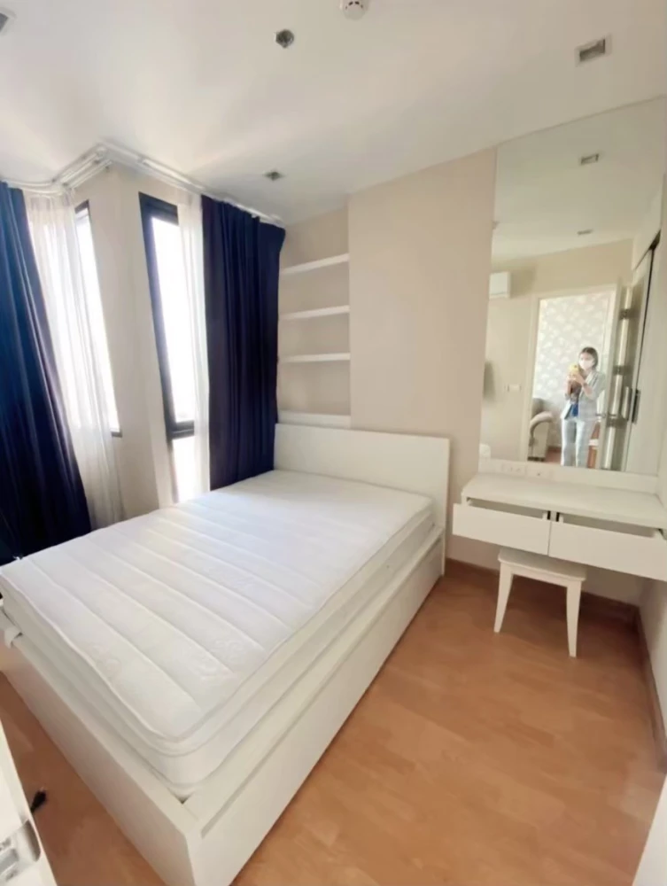 ขาย Q House Sukhumvit 79 1 ห้องนอน 1 ห้องน้ำ มาพร้อมเฟอร์ครบครัน ติดวอลเปเปอร์อย่างดี จองด่วน