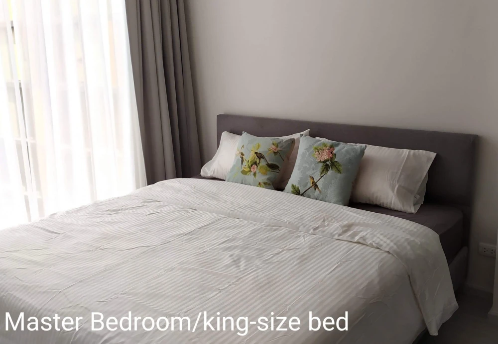 ขาย  Quintara Treehaus Sukhumvit 42 ห้องพร้อมอยู่ เฟอร์พร้อม กว้างขวางอยู่สบาย จองเลย