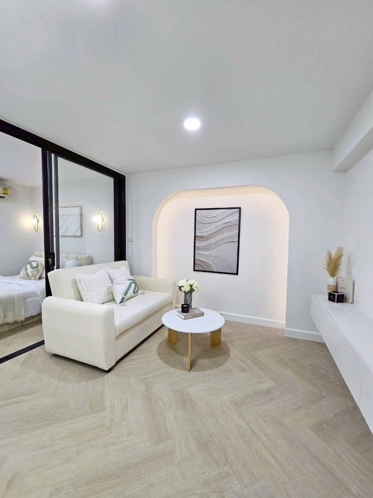 ขาย Ratchada City Condo ห้องกว้างขวางอยู่ พร้อมเฟอร์ + เครื่องใช้ไฟฟ้าครบ จองเลย