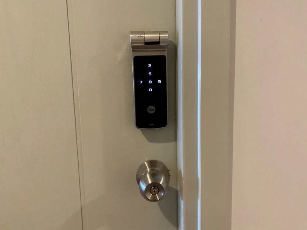 ขาย REACH Phahonlyothin 52 1 ห้องนอน 1 ห้องน้ำ บิ้วอินเฟอร์นิเจอร์อย่างดี เฟอร์ครบครัน ห้ามพลาด