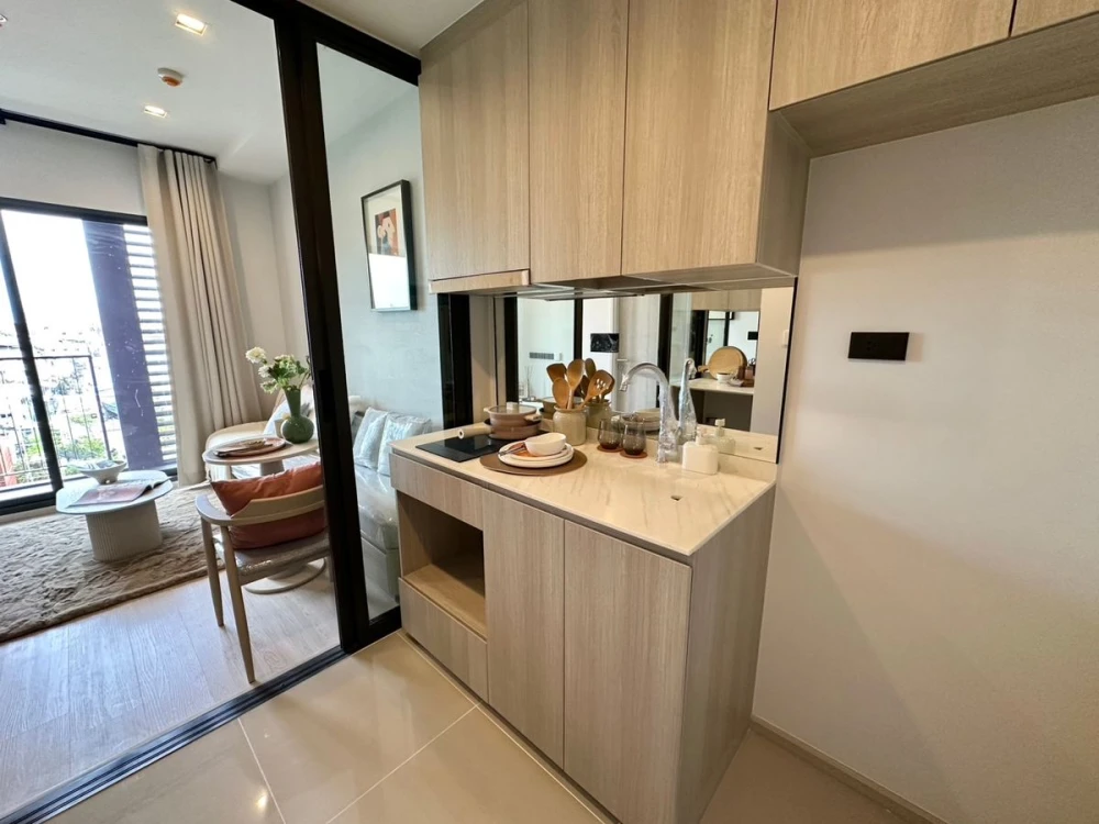 ขาย Reference Sathorn - Wongwianyai ชั้น 5 ห้องสวย มาพร้อมการตกแต่งที่ครบครัน จองเลย