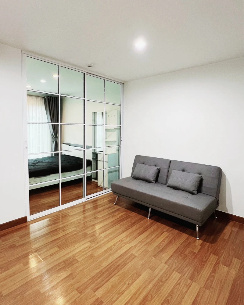 ขาย Regent Home บางซ่อน ห้องอยู่ชั้นสูงมาก ห้องโปร่ง ลมดี (วิวสระน้ำ) พร้อมเข้าอยู่แล้วจ้า