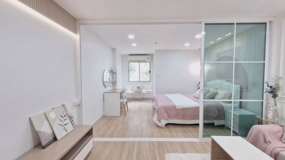 ขาย Regent Home 1 Phaholyothin 67 ห้องชั้น 4 ตกแต่งโทนพาสเทล เฟอร์ครบ ในทำเลดี จองเลย