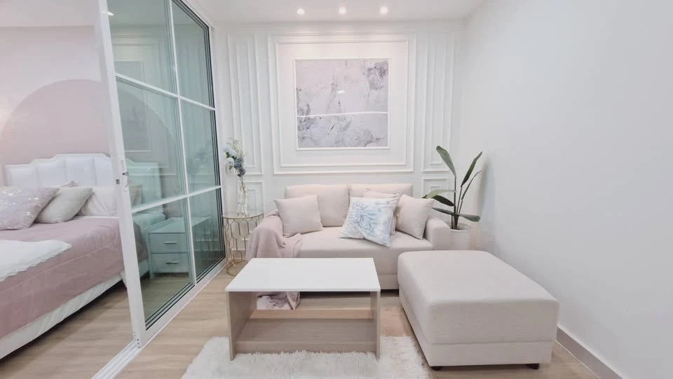 ขาย Regent Home 1 Phaholyothin 67 ห้องชั้น 4 ตกแต่งโทนพาสเทล เฟอร์ครบ ในทำเลดี จองเลย
