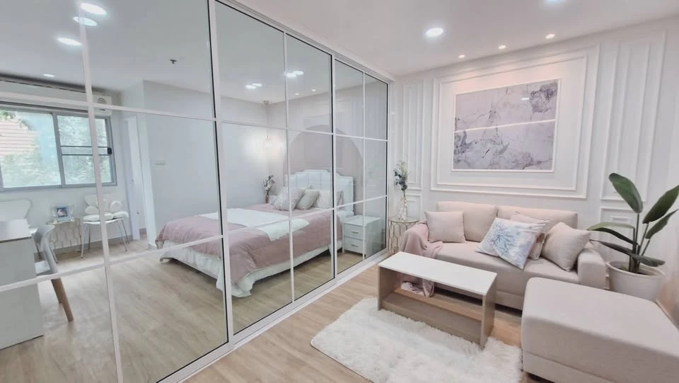 ขาย Regent Home 1 Phaholyothin 67 ห้องชั้น 4 ตกแต่งโทนพาสเทล เฟอร์ครบ ในทำเลดี จองเลย