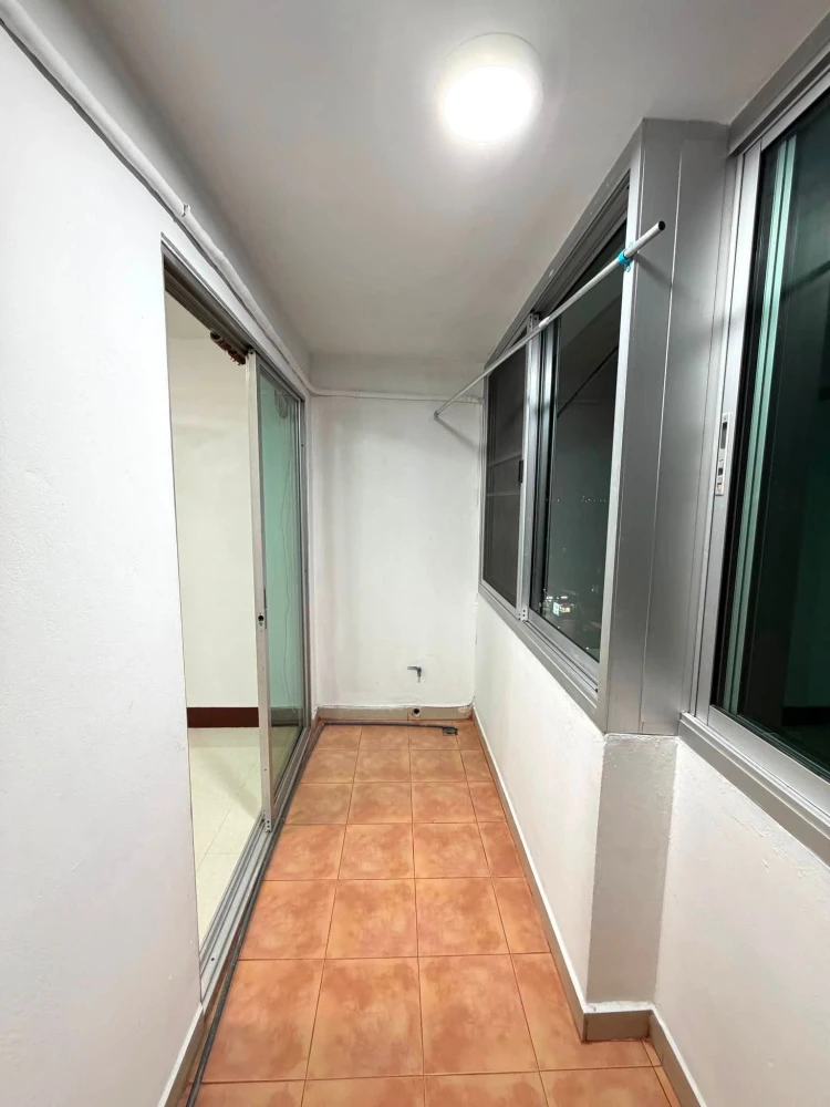 ขาย Regent Home 1 Phaholyothin 67 ห้องชั้น 8 ในทำเลดี เดินทางสะดวก จองเลยจ้า