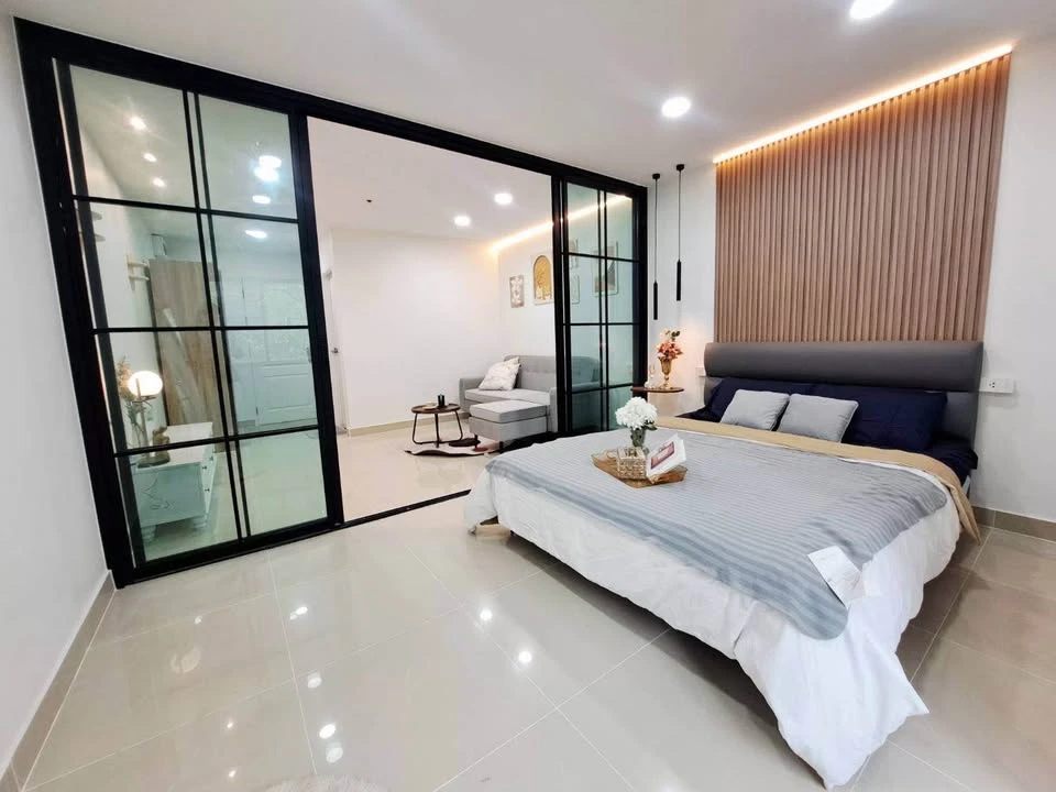 ขาย Regent Home 1 Phaholyothin 67 ห้องน่าอยู่ เฟอร์พร้อม กว้างขวางอยู่สบาย จองเลย