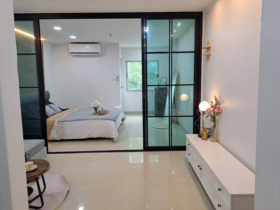 ขาย Regent Home 1 Phaholyothin 67 ห้องน่าอยู่ เฟอร์พร้อม กว้างขวางอยู่สบาย จองเลย