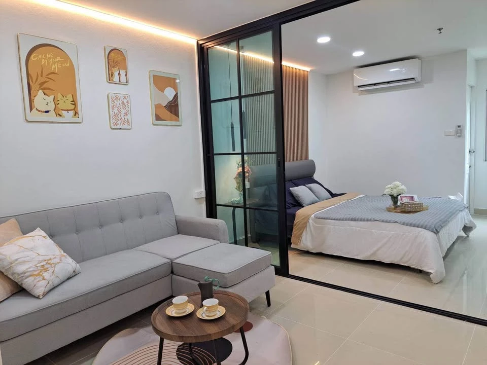 ขาย Regent Home 1 Phaholyothin 67 ห้องน่าอยู่ เฟอร์พร้อม กว้างขวางอยู่สบาย จองเลย