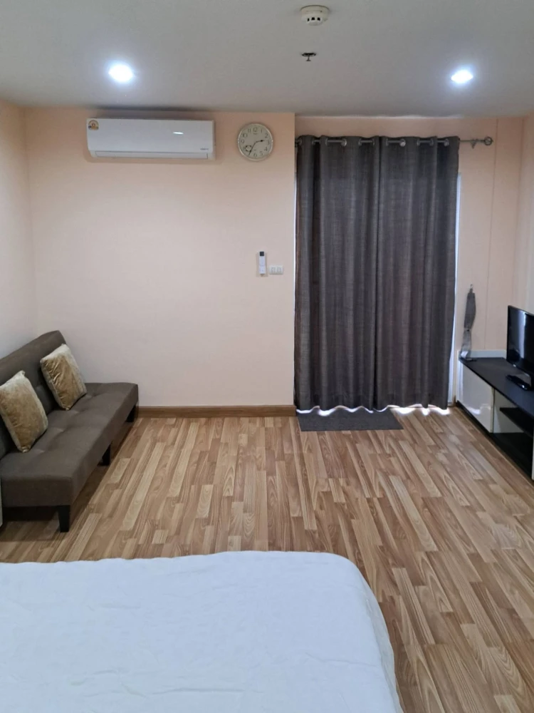 ขาย Regent Home 10 Chaengwattana 1 ห้องนอน เฟอร์นิเจอร์ครบครัน วิวสระว่ายน้้ำ ห้ามพลาด
