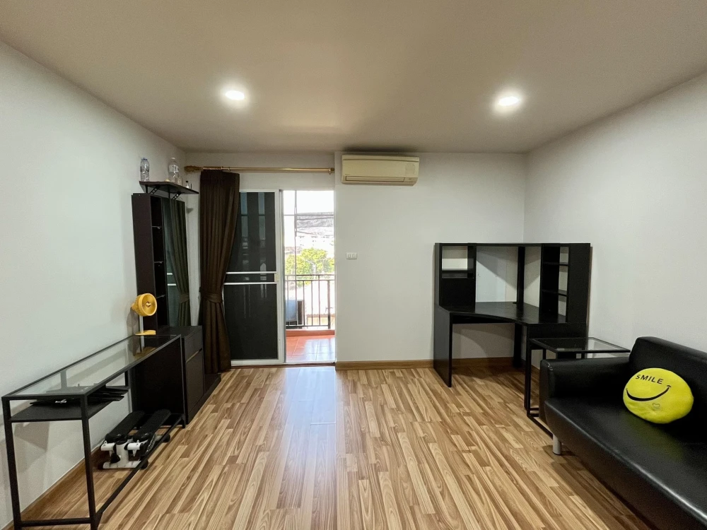 ขาย Regent Home 12 Ladphrao 41 ห้องชั้น 4 ทำเลดี เดินทางสะดวก เฟอร์นิเจอร์ครบครัน รีบจองเลยจ้า