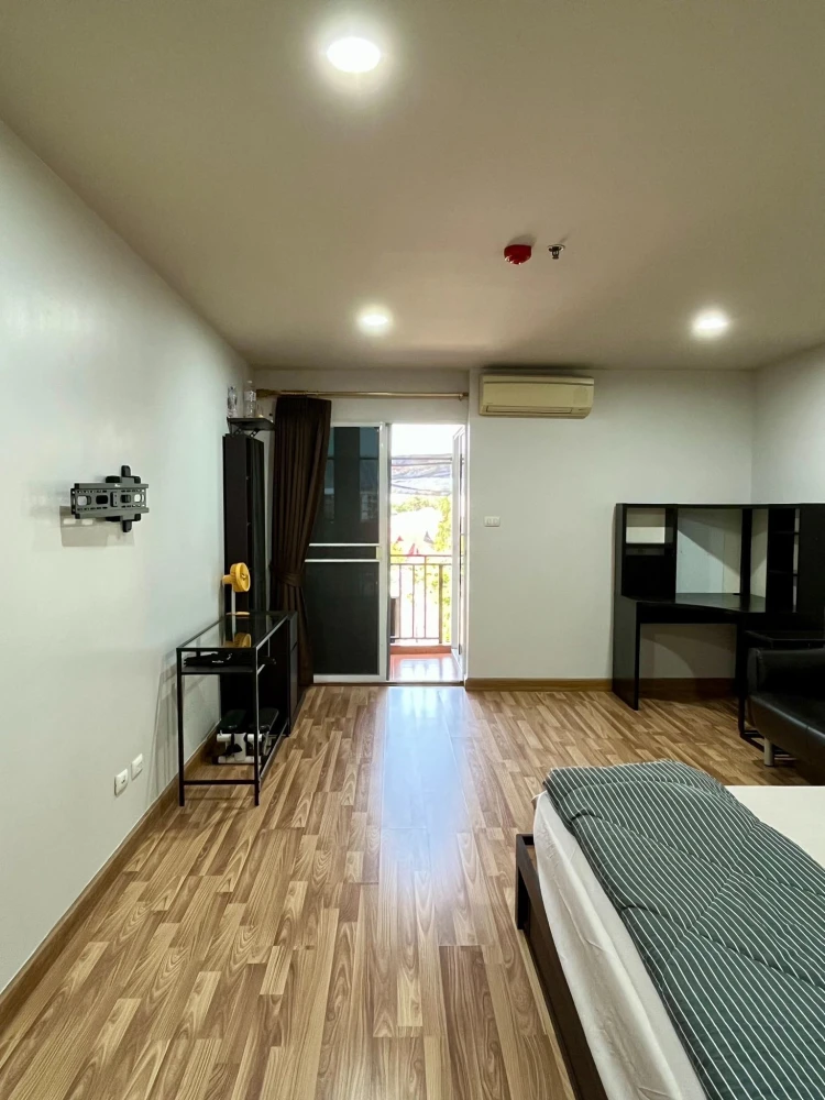 ขาย Regent Home 12 Ladphrao 41 ห้องชั้น 4 ทำเลดี เดินทางสะดวก เฟอร์นิเจอร์ครบครัน รีบจองเลยจ้า