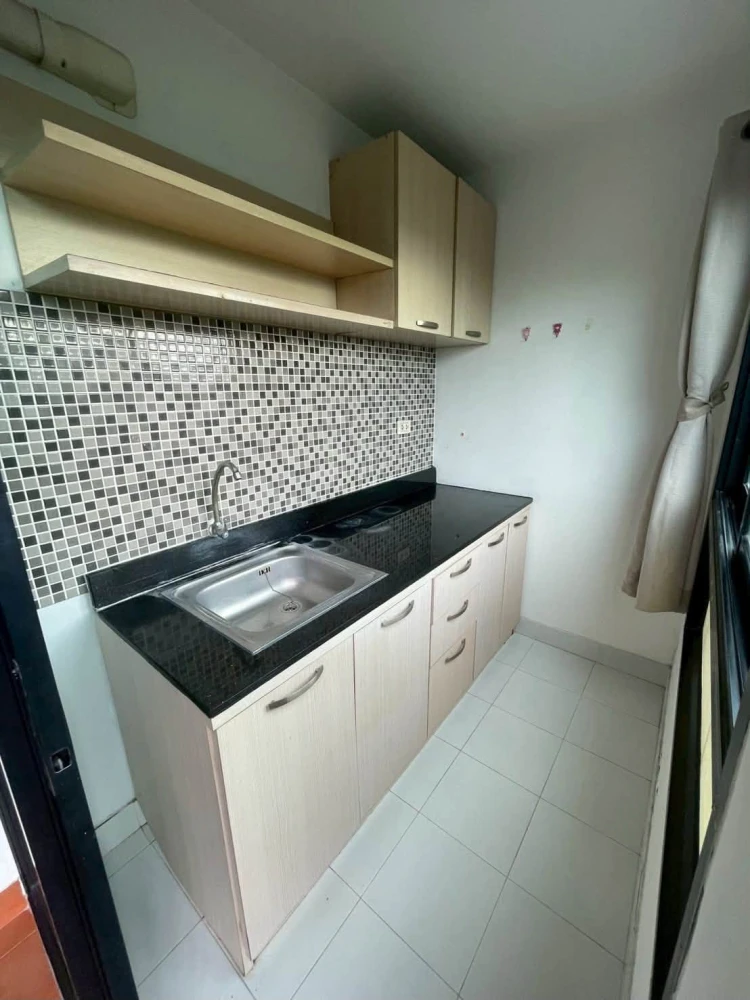 ขาย Regent Home 15 Changwattana ห้องชั้น 3 มาพร้อมเฟอร์นิเจอร์ครบครัน ดีแบบนี้จะรออะไร