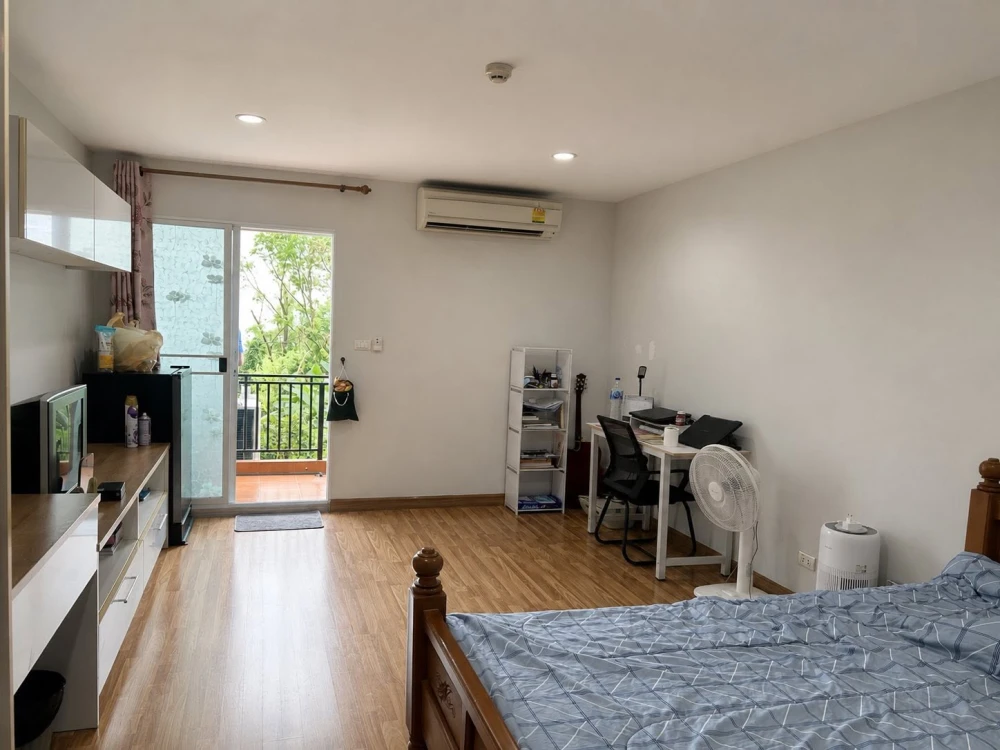 ขาย Regent Home 20 ประชาชื่น 16 อาคาร C ชั้น 3 (วิวโล่ง ไม่มีตึกบัง) ลมดีมาก อยู่สบาย ไม่อึดอัด สนใจจองเลย