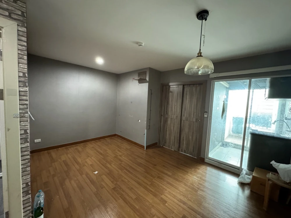ขาย Regent Home 25 Tiwanon 1 ห้องนอน 1 ห้องน้ำ พื้นที่ใช้สอยเยอะ มาพร้อมเฟอร์บิ้วอิน จองเลย