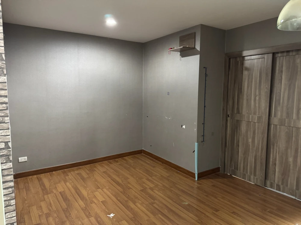 ขาย Regent Home 25 Tiwanon 1 ห้องนอน 1 ห้องน้ำ พื้นที่ใช้สอยเยอะ มาพร้อมเฟอร์บิ้วอิน จองเลย
