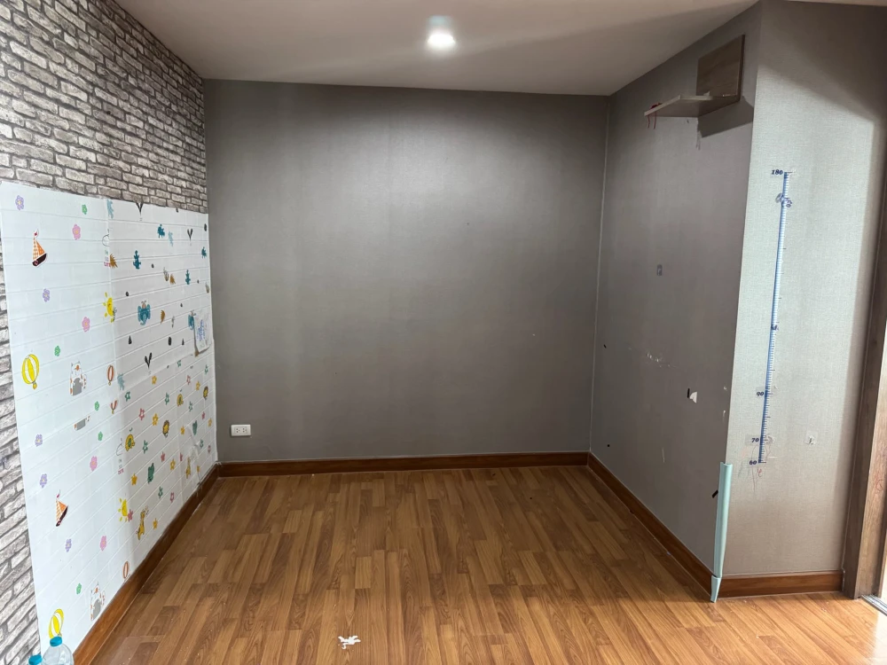 ขาย Regent Home 25 Tiwanon 1 ห้องนอน 1 ห้องน้ำ พื้นที่ใช้สอยเยอะ มาพร้อมเฟอร์บิ้วอิน จองเลย