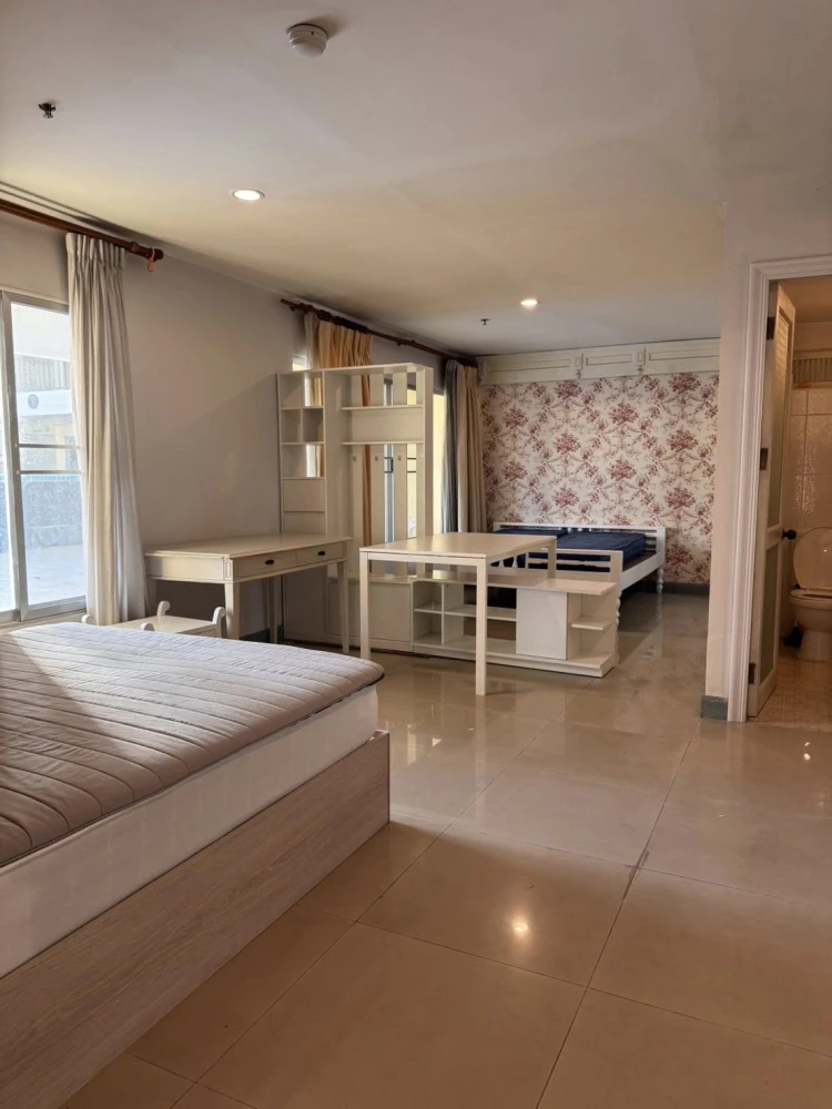 ขาย Regent Home 5 Ratchada 19 2 ห้องนอน พื้นที่ใช้สอยเยอะ ทำเลดี สิ่งอำนวยความสะดวกครบครัน ห้ามพลาด