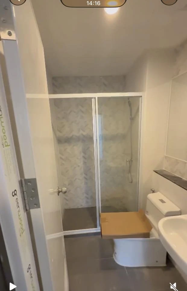 ขาย Regent Home Wuttakat ห้องเปล่า ชั้นสูง น่าอยู่ ไม่ร้อนแดด รีบจองเลย