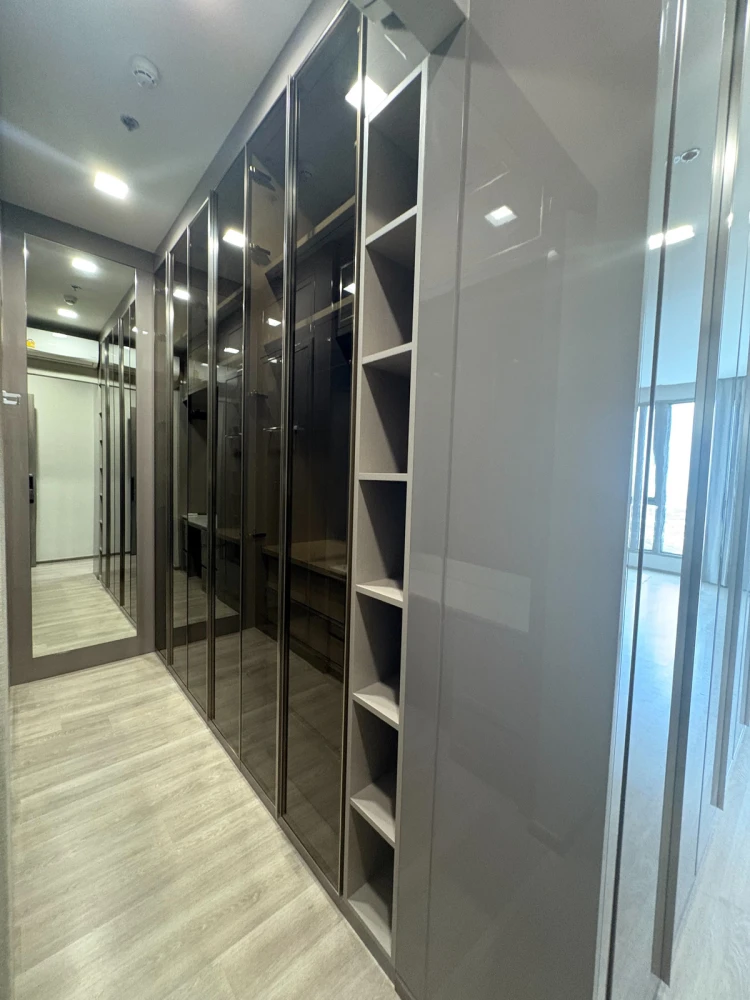 ขาย Rhythm Charoenkrung Pavillion ชั้น 40 ระเบียงใหญ่ วิวแม่น้ำ แต่งครบ จองด่วน