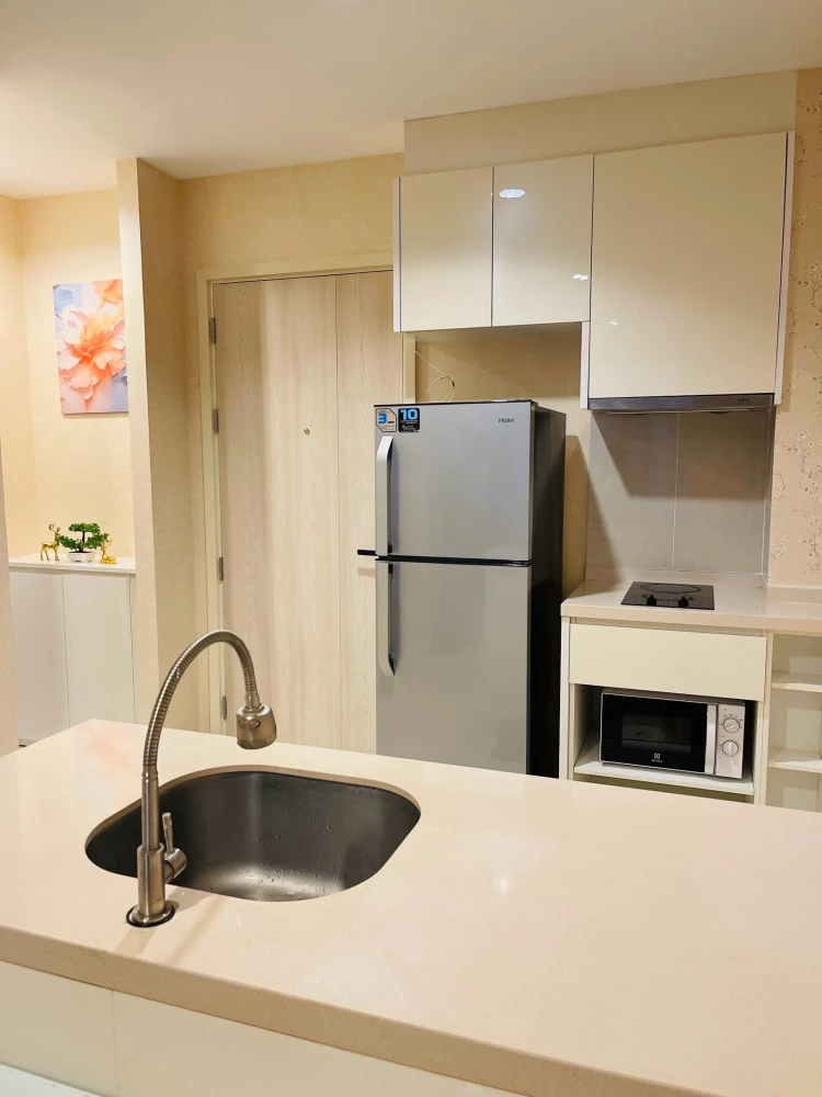 ขาย Rhythm Sukhumvit 42 ชั้น 17 ห้องสวย ตกแต่งครบครัน จองเลย ห้ามพลาด