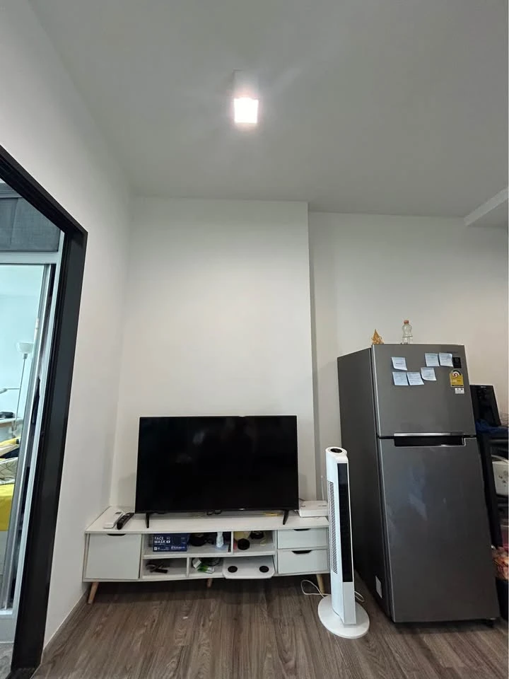 ขาย Rich Park Terminal Phaholyothin 59 ห้องวิวเมือง น่าอยู่ เฟอร์นิเจอร์ และ เครื่องใช้ไฟฟ้า พร้อม มาแต่ตัวเข้าอยู่ได้เลย!!!