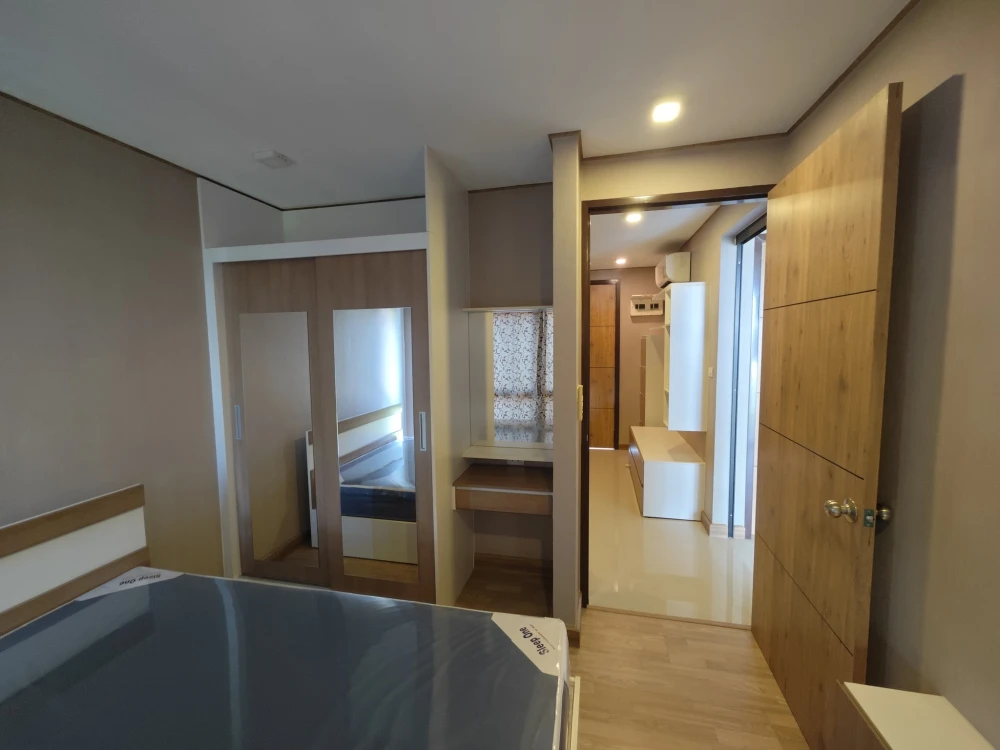 ขาย Rizzo Condo Bangkrang ห้องพร้อมอยู่ เฟอร์พร้อม ห้องกว้างอยู่สบาย จองเลย