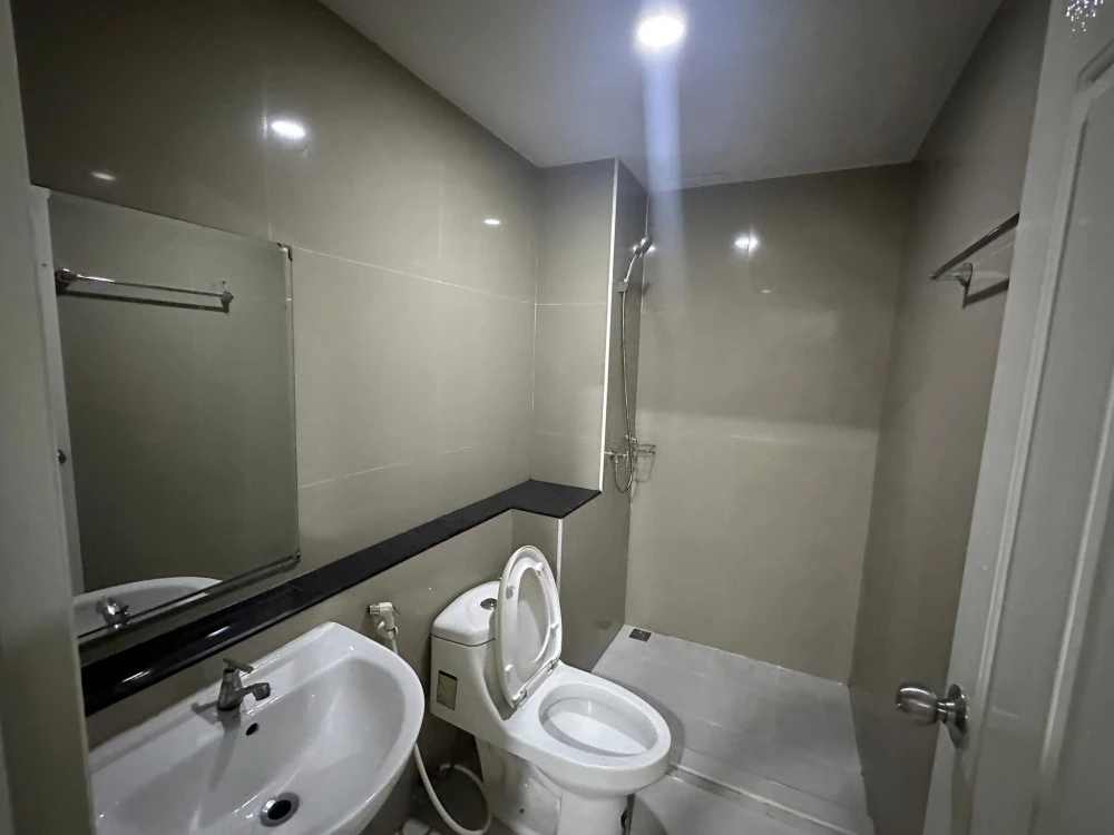 ขาย Royal Hill Resort Bowin 1 ห้องนอน 1 ห้องน้ำ มาพร้อมสิ่งอำนวยความสะดวกครบครัน ห้ามพลาด