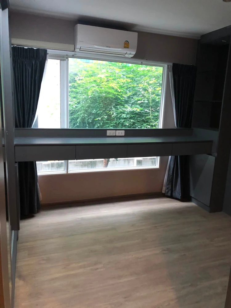 ขาย RYE Talat Phlu ห้องทิศเหนือ ในทำเลดี มาพร้อมเฟอร์นิเจอร์บิวท์อิน พลาดแล้วจะเสียใจ