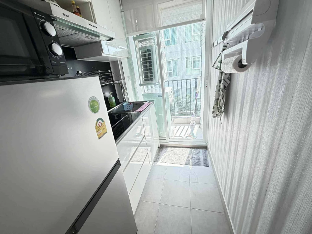 ขาย RYE Talat Phlu ห้องน่าอยู่ เฟอร์พร้อม หิ้วกระเป๋ามาได้เลย รีบจองก่อนพลาด+++