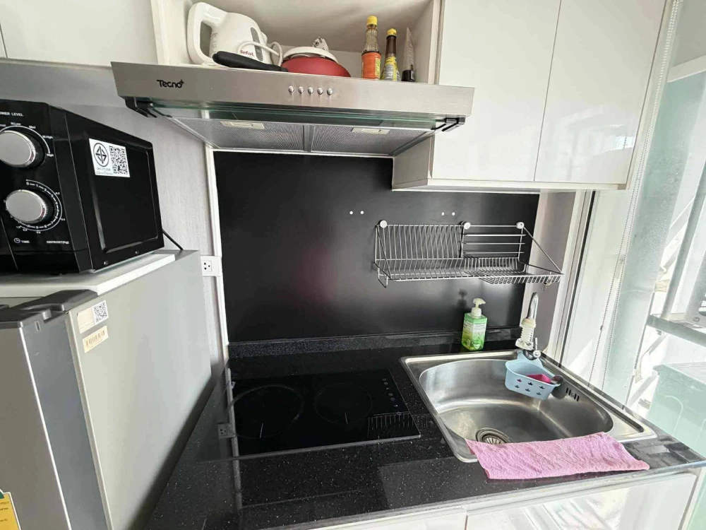 ขาย RYE Talat Phlu ห้องน่าอยู่ เฟอร์พร้อม หิ้วกระเป๋ามาได้เลย รีบจองก่อนพลาด+++