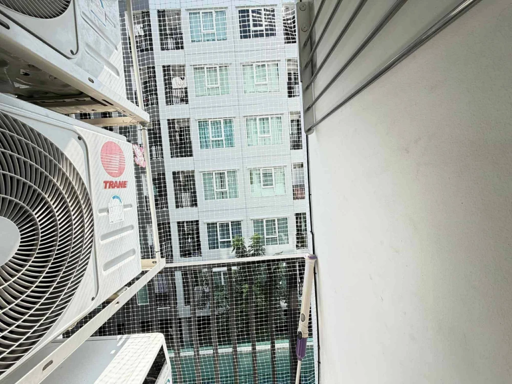 ขาย RYE Talat Phlu ห้องน่าอยู่ เฟอร์พร้อม หิ้วกระเป๋ามาได้เลย รีบจองก่อนพลาด+++