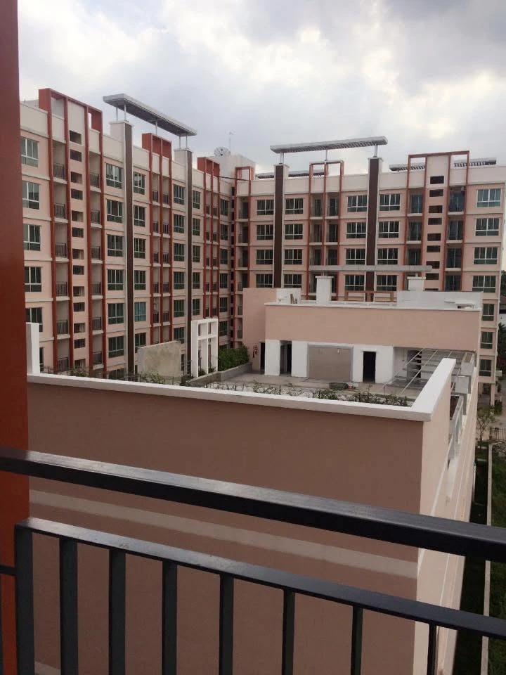 ขาย Saranville @ Happy Land ห้องเปล่า ชั้น 5 พื้นที่ใช้สอยเยอะ สายตกแต่งห้องไม่ควรพลาด จองเลย