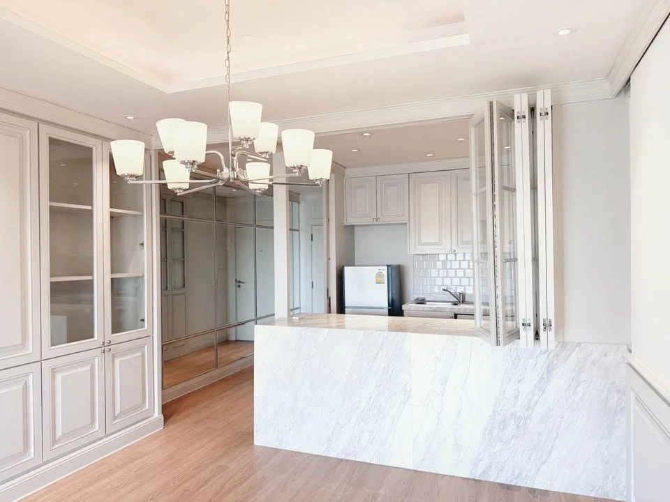 ขาย Sathorn Gardens ชั้น 18 วิวเมือง ห้องสวย น่าอยู่ สนใจเป็นเจ้าของ รีบจองเลย