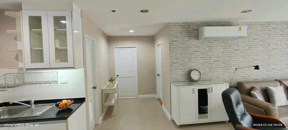 ขาย Serene Place Sukhumvit 24 ชั้น 7 ห้องน่าอยู่ แต่งครบ พร้อมอยู่ จองเลย ด่วนๆ