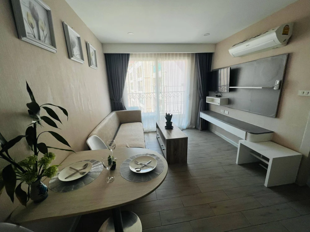 ขาย Seven Seas Condo Resort Jomtien ห้องแต่งสวยน่าอยู่ พื้นที่ใช้สอยเยอะ เห็นวิวสระ ไม่จองไหวหรอ