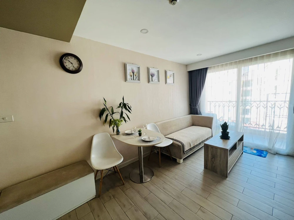 ขาย Seven Seas Condo Resort Jomtien ห้องแต่งสวยน่าอยู่ พื้นที่ใช้สอยเยอะ เห็นวิวสระ ไม่จองไหวหรอ