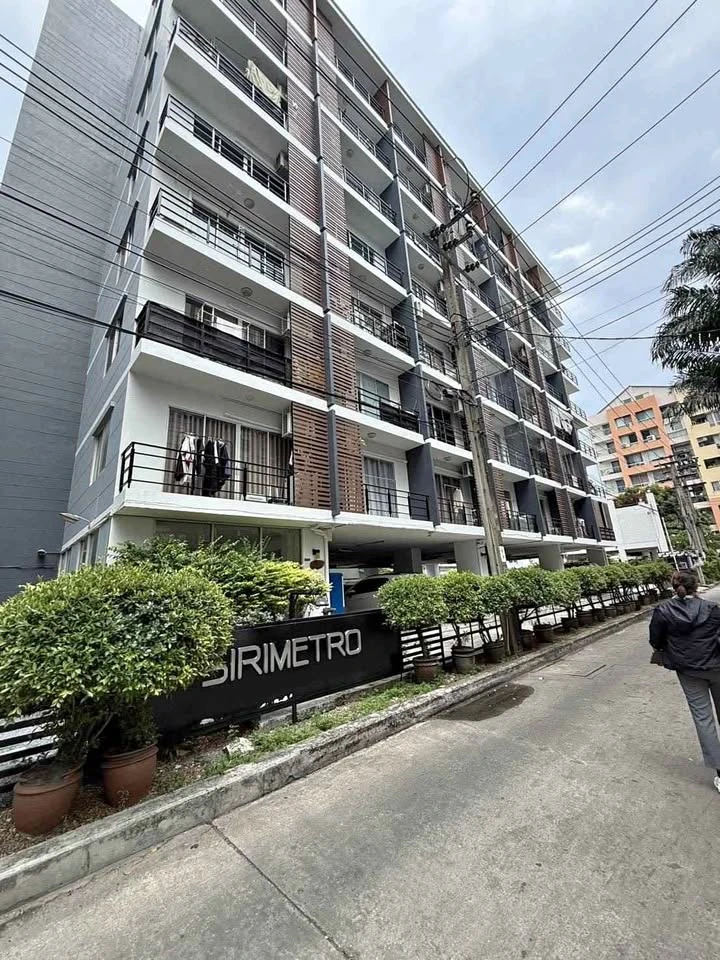 ขาย Sirimetro Ratchada-Vipawadee ห้องกว้างขวางพร้อมอยู่ อยู่สบายอยู่ได้เป็นครอบครัว จองเลย