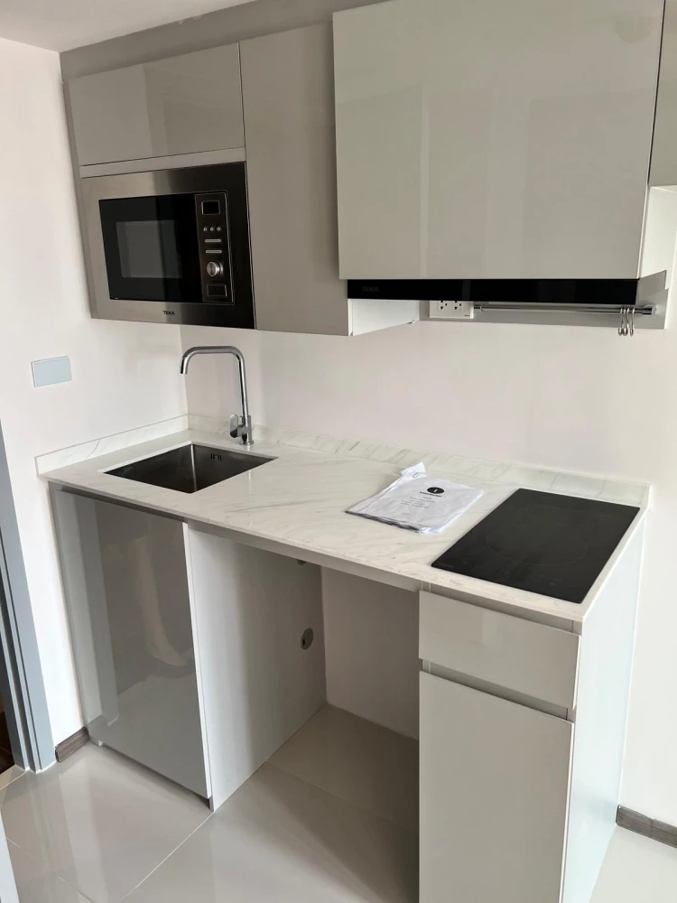 ขาย SOHO BANGKOK RATCHADA ชั้น 21 วิวเมืองสวยเริ่ด เฟอร์นิเจอร์+เครื่องใช้ไฟฟ้าครบเซต จองก่อนได้ก่อน