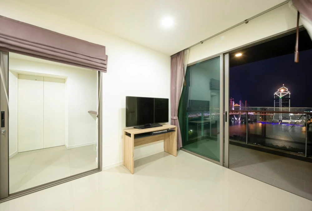 ขาย Star View 2 ห้องนอน 2 ห้องน้ำ พื้นที่ใช้สอยเยอะ สายตกแต่งห้องไม่ควรพลาด มองเห็นวิวแม่น้ำ จองเลย