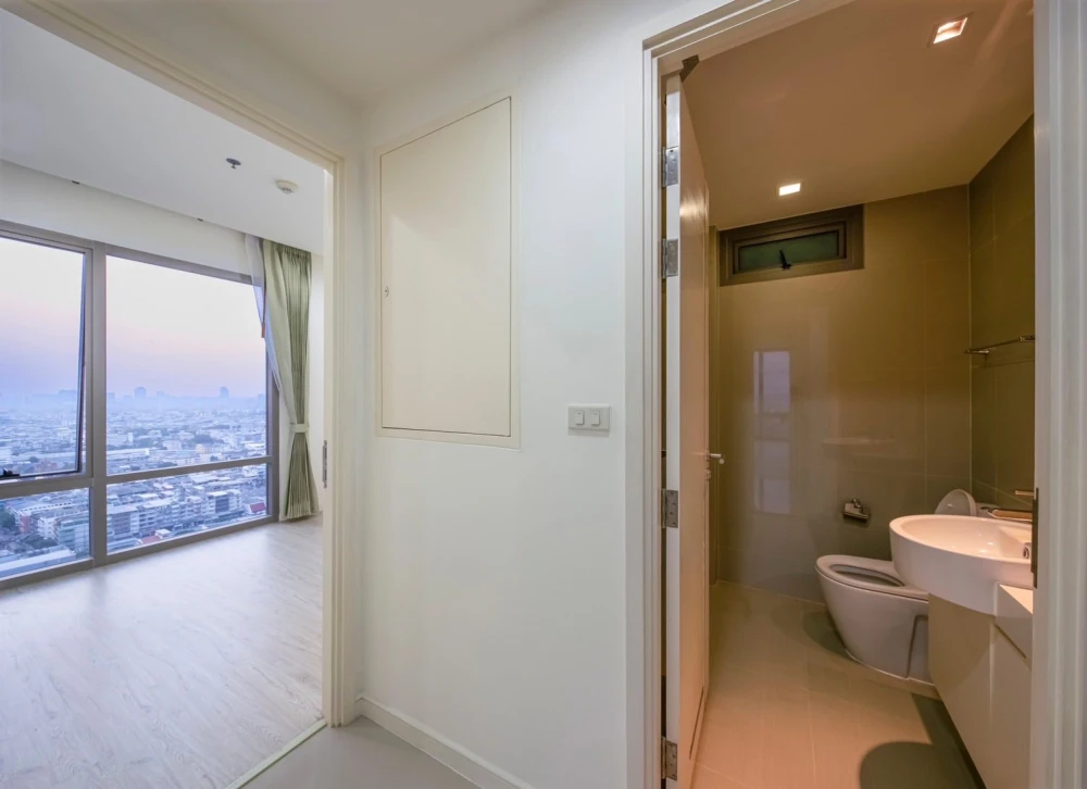 ขาย Star View 2 ห้องนอน 2 ห้องน้ำ พื้นที่ใช้สอยเยอะ สายตกแต่งห้องไม่ควรพลาด มองเห็นวิวแม่น้ำ จองเลย