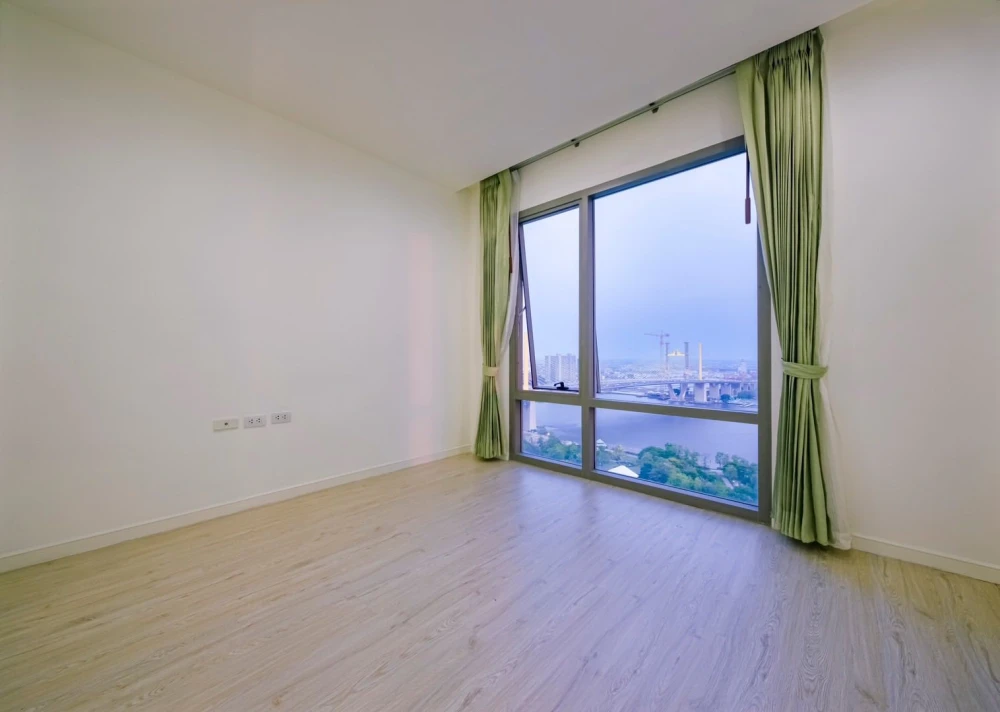 ขาย Star View 2 ห้องนอน 2 ห้องน้ำ พื้นที่ใช้สอยเยอะ สายตกแต่งห้องไม่ควรพลาด มองเห็นวิวแม่น้ำ จองเลย