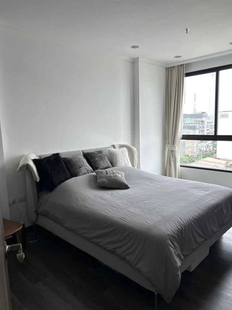 ขาย Supalai Elite Sathorn Suanplu 1 ห้องนอน 1 ห้องน้ำ ตกแต่งคุมโทน พื้นที่ใช้สอยเยอะ ทำเลดี รีบจองเลย
