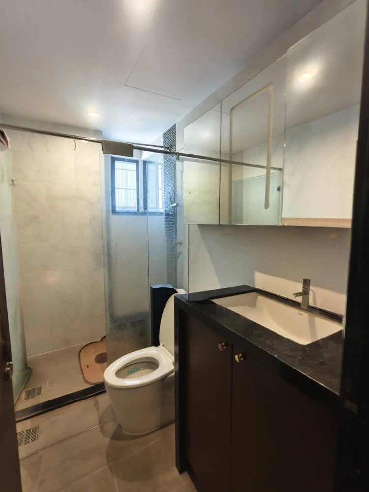 ขาย Supalai Elite Surawong ห้องชั้นสูงกว้างขวางอยู่สบาย จองเลย