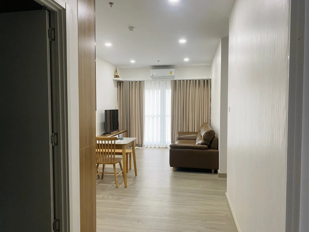ขาย Supalai Loft Phasi Charoen Station ห้องชั้นสูงน่าอยู่  ห้องกว้างขวางอยู่สบาย จองเลย