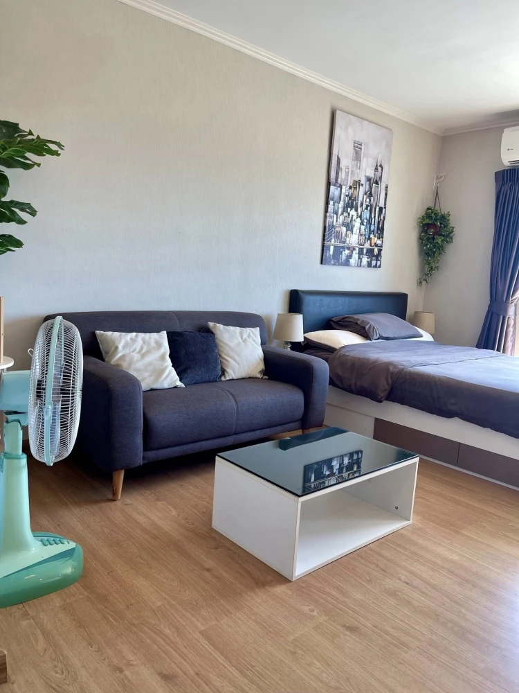 ขาย Supalai Mare Pattaya ห้องสตูดิโอ มาพร้อมเฟอร์นิเจอร์ครบครัน มองเห็นวิวทะเล ไม่บล็อค จองเลย