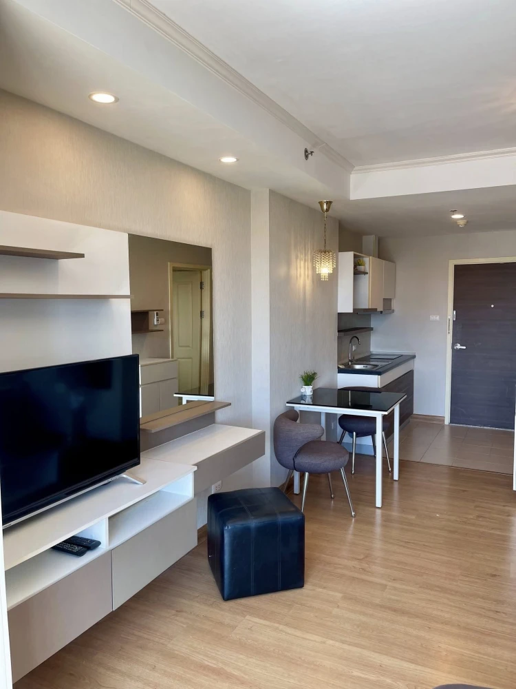 ขาย Supalai Mare Pattaya ห้องสตูดิโอ มาพร้อมเฟอร์นิเจอร์ครบครัน มองเห็นวิวทะเล ไม่บล็อค จองเลย